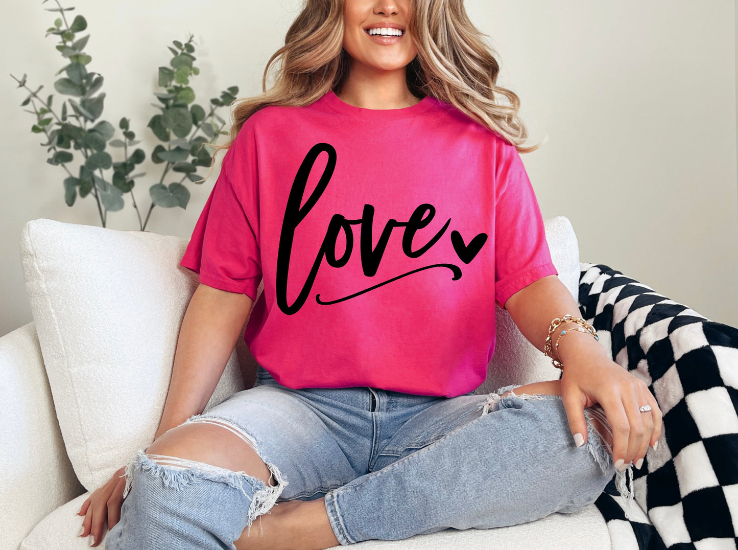 Love Valentine’s Day Shirt